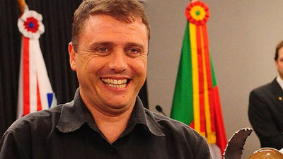 Cid Martins lidera ranking de jornalistas mais premiados da Região Sul Cid Martins lidera ranking de jornalistas mais premiados da Região Sul