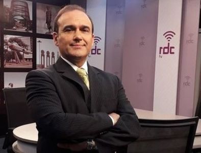 Ricardo Azeredo deixa RDC TV, que anuncia nova editora-chefe Ricardo Azeredo deixa RDC TV, que anuncia nova editora-chefe