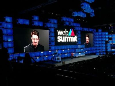 Edward Snowden na Web Summit: "Ns legalizamos o abuso"