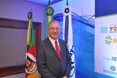 "Apesar de cansados, estamos realizados", comemorou Roberto Melão "Apesar de cansados, estamos realizados", comemorou Roberto Melão
