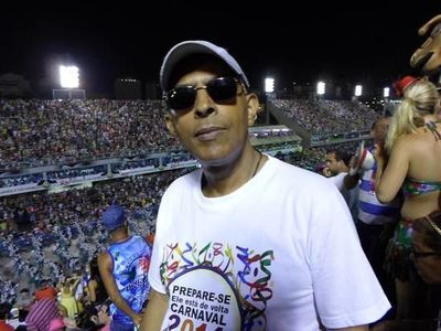 Repórter cinematográfico sofre parada cardíaca durante cobertura jornalística Repórter cinematográfico sofre parada cardíaca durante cobertura jornalística