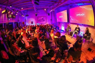 Laura Barros: "Podemos inventar qualquer coisa, mas é uma questão de mídia" Laura Barros: "Podemos inventar qualquer coisa, mas é uma questão de mídia"