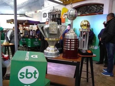 Estdio de Inverno do SBT recebe representantes da dupla Grenal