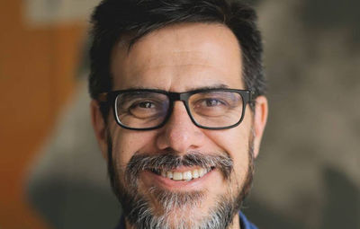 Cesar Paz fala sobre Porto Alegre Inquieta no próximo Menu POA Cesar Paz fala sobre Porto Alegre Inquieta no próximo Menu POA