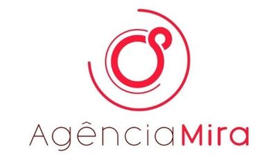 Com empresa de fotografia, profissionais querem criar rede feminina de fotógrafas Com empresa de fotografia, profissionais querem criar rede feminina de fotógrafas