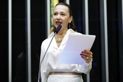 Revista Voto recebe homenagem na Câmara dos Deputados Revista Voto recebe homenagem na Câmara dos Deputados
