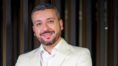 Giuliano Thaddeu: Na política, um encontro Giuliano Thaddeu: Na política, um encontro