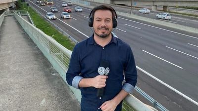 Após quase 13 anos, Leo Bonesso deixa o SBT-RS Após quase 13 anos, Leo Bonesso deixa o SBT-RS