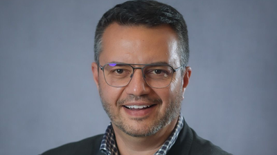 Jornalista Orestes de Andrade Jr. é nomeado diretor-geral de Comunicação da Prefeitura de Novo Hamburgo Jornalista Orestes de Andrade Jr. é nomeado diretor-geral de Comunicação da Prefeitura de Novo Hamburgo