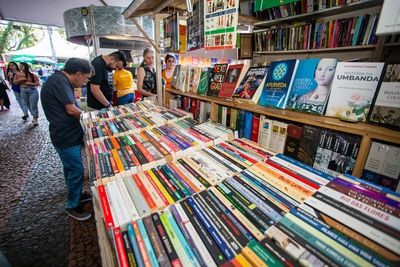 Rdio da Universidade realiza cobertura da Feira do Livro de Porto Alegre